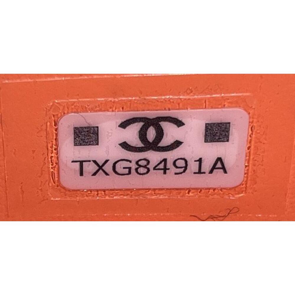 Chanel 31 Shopping Bag Clutch With #248381C48B - Picture 6 of 6